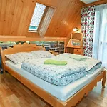 Wesola - Krupowki 37a -centrum *